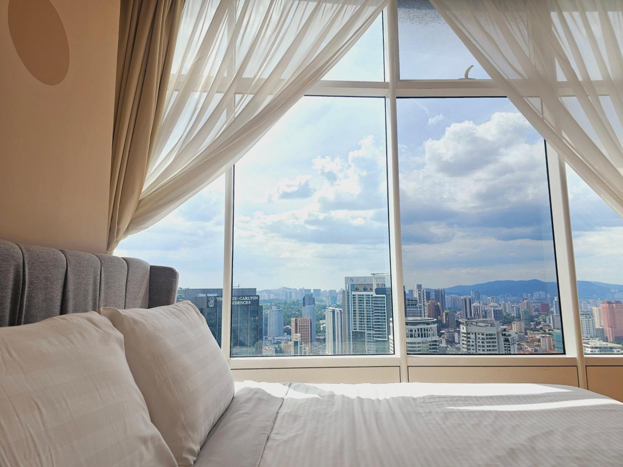 Sky Suites Klcc By Staylar กัวลาลัมเปอร์ ภายนอก รูปภาพ