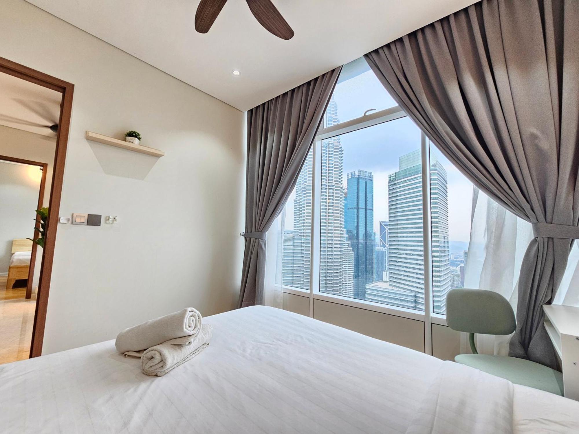 Sky Suites Klcc By Staylar กัวลาลัมเปอร์ ภายนอก รูปภาพ