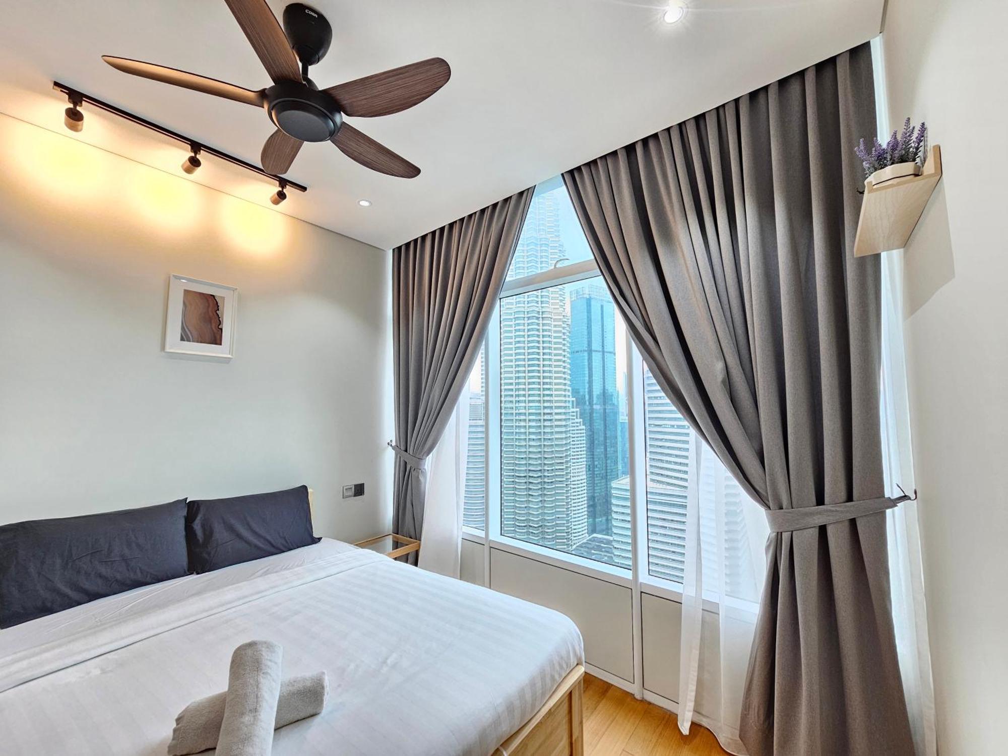 Sky Suites Klcc By Staylar กัวลาลัมเปอร์ ภายนอก รูปภาพ